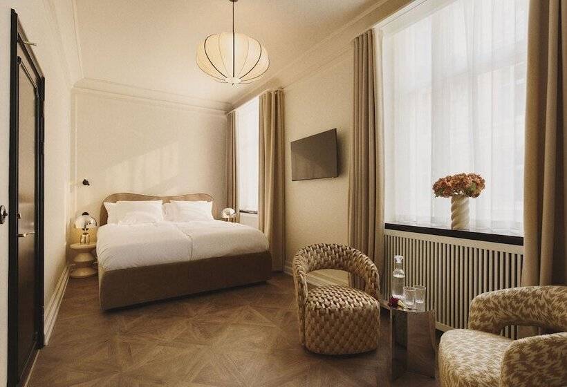 高级大房间, Bella Grande