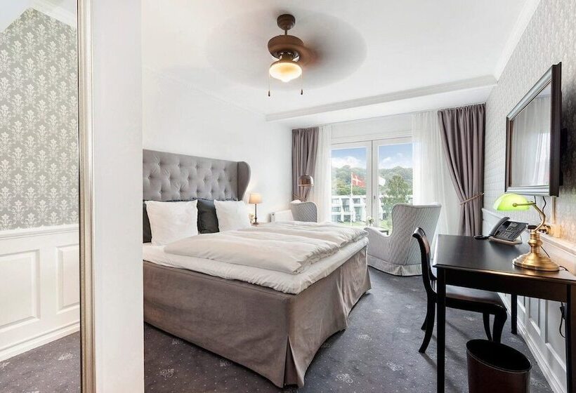 スーペリアールーム, Marienlyst Strand