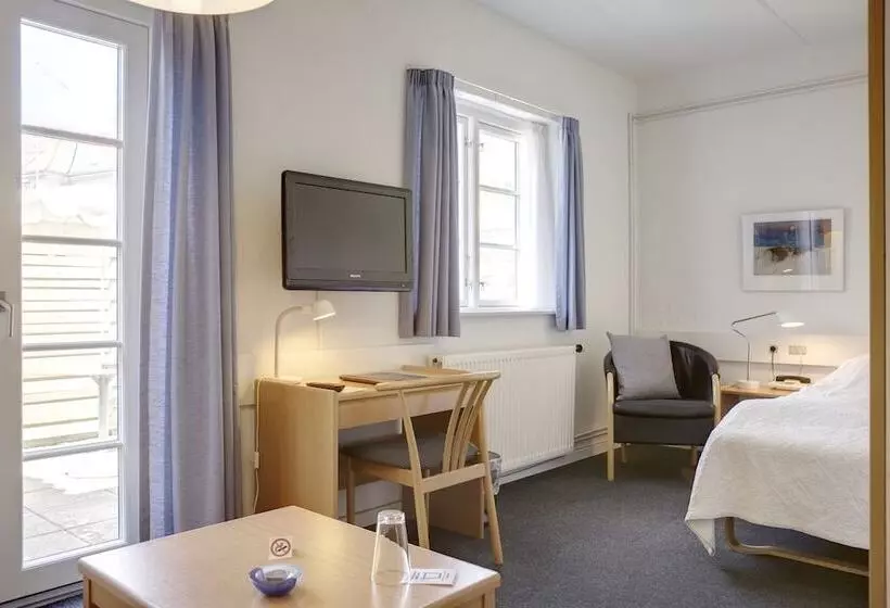 Habitación Estàndard Individual, Siemsens Gaard