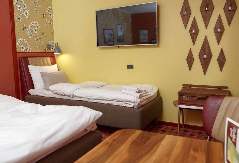 트리플 클래식 룸, Wittrup Motel