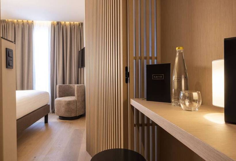 スタンダードシングルルーム, Esté