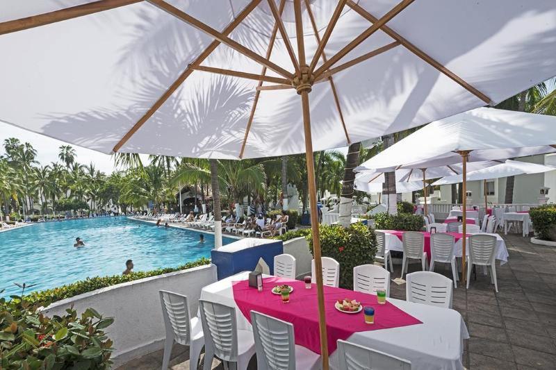 4인용 스탠다드 룸, Flannery S