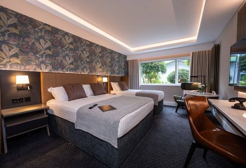 غرفة قياسية ثلاثية, Kilkenny