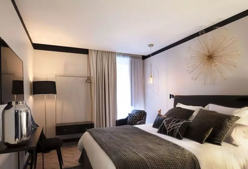 コンフォートルーム, Maisons Du Monde Hotel & Suites   Nantes