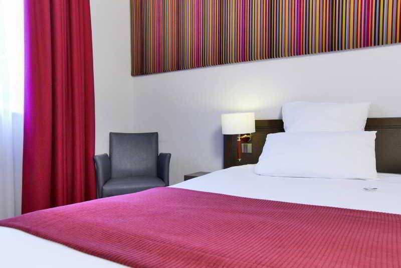 اتاق استاندارد, Paris Boulogne