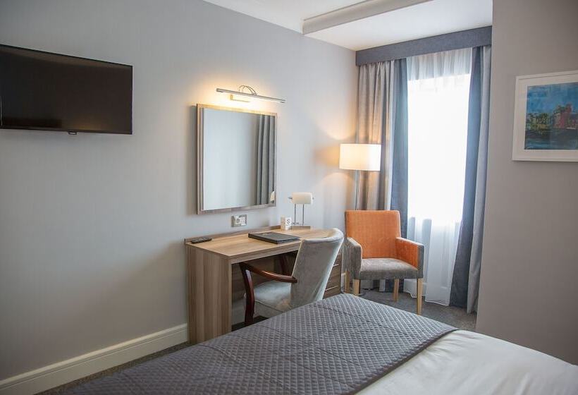 Номер Deluxe, Westlodge Hotel & Leisure Centre
