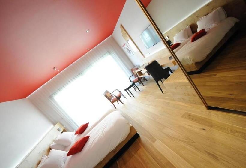 غرفة ديلوكس مطلّة علي الحديقة, Logis Hotel Restaurant Au Boeuf Rouge