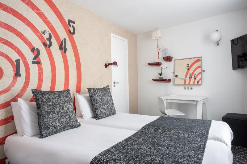 ファミリールーム, Astoria Astotel