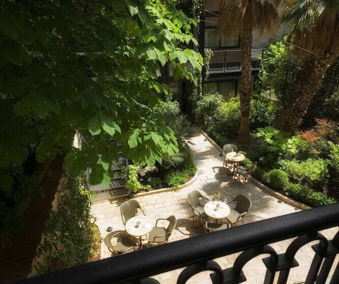 Chambre Supérieure Individuelle, B Montmartre