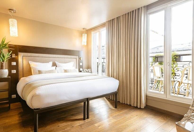 Chambre Supérieure, B Montmartre