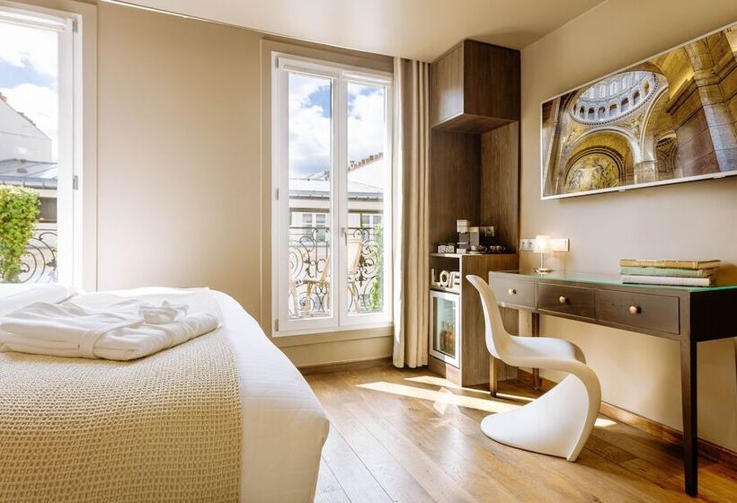 Chambre Supérieure, B Montmartre