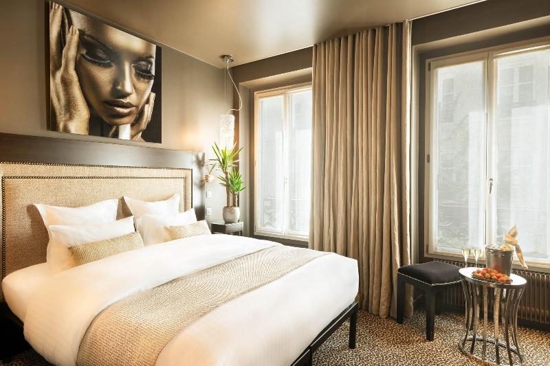 Chambre Classique, B Montmartre