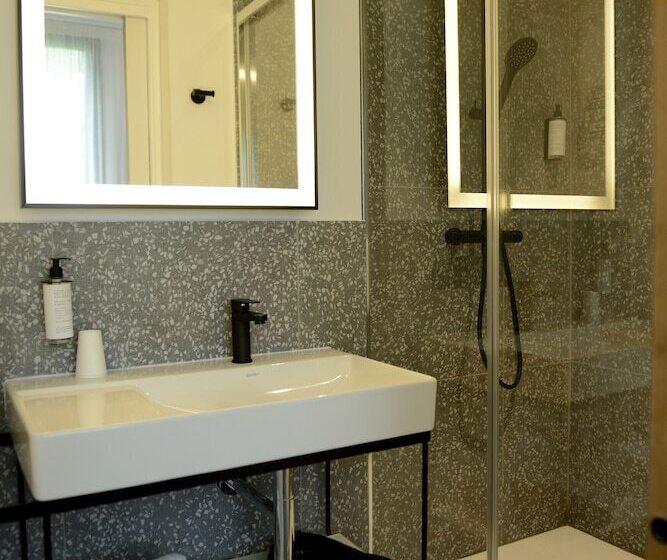 スーペリアールーム, Hôtel Villa Berlioz