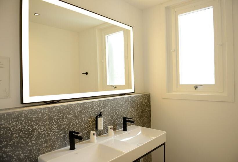 スタンダードトリプルルーム, Hôtel Villa Berlioz