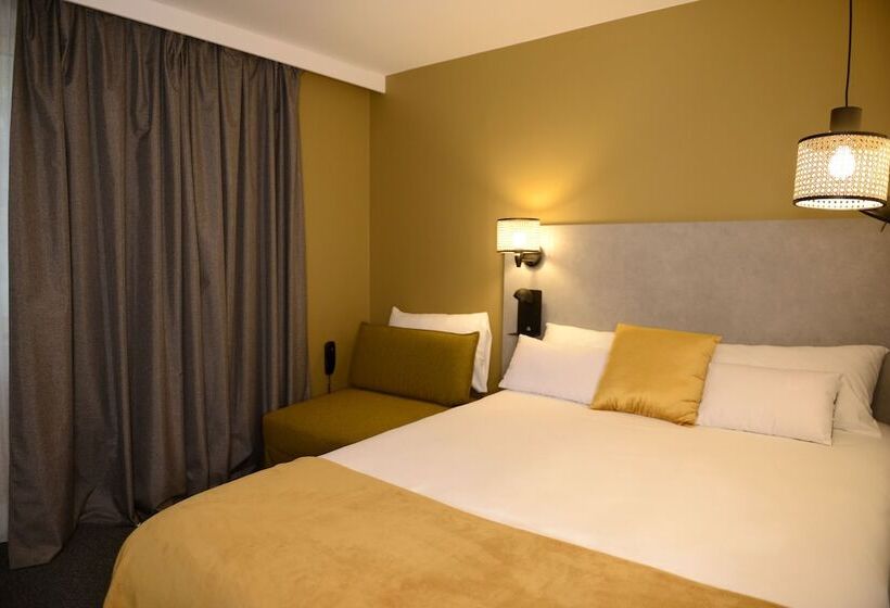 スタンダードトリプルルーム, Hôtel Villa Berlioz