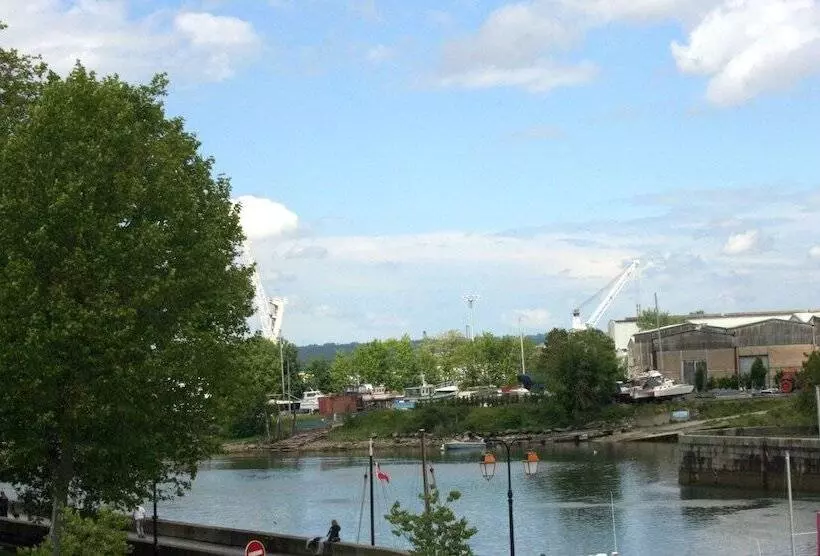 １ベッドルームアパートメント, Best Western Le Cheval Blanc  Vue Sur Le Port Plein Centre Ville