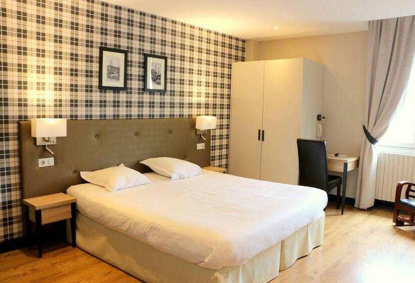 اتاق خانوادگی, Best Western Le Cheval Blanc  Vue Sur Le Port Plein Centre Ville