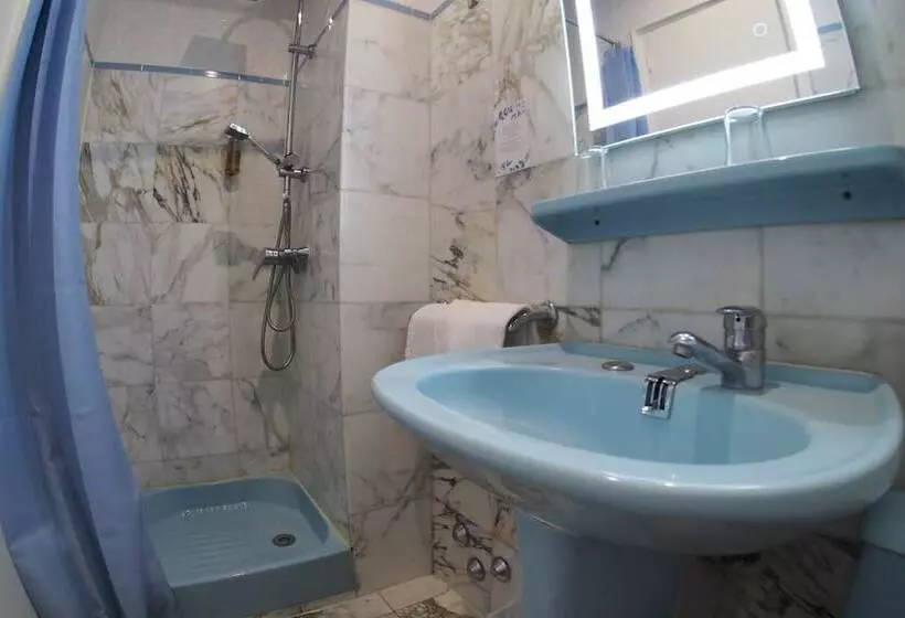 Quarto standard, Busby