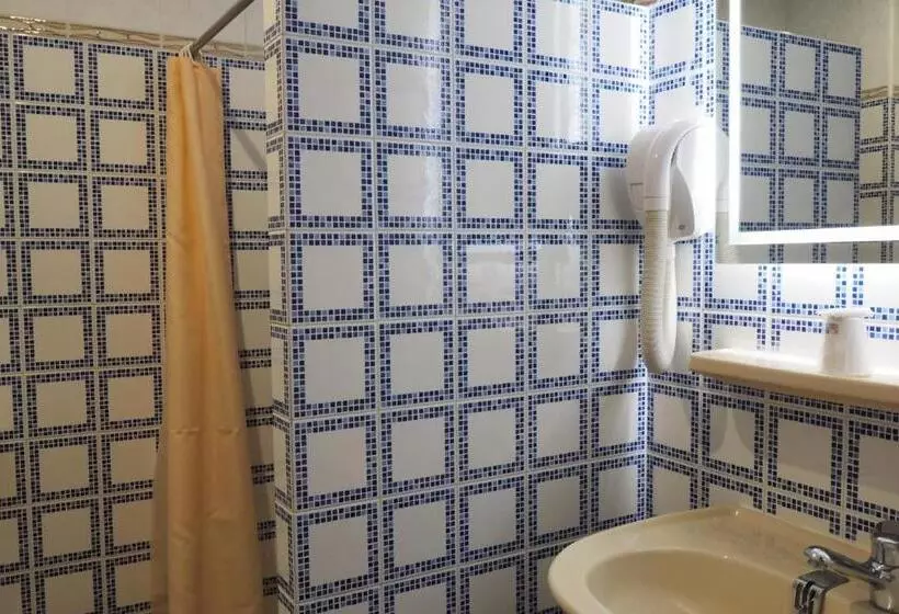 Quarto Economy Individual, Busby