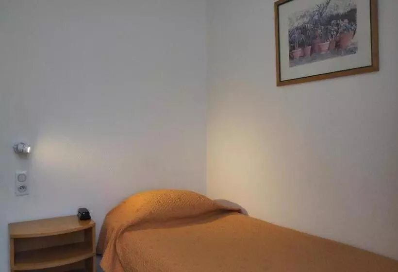 Quarto Economy Individual, Busby