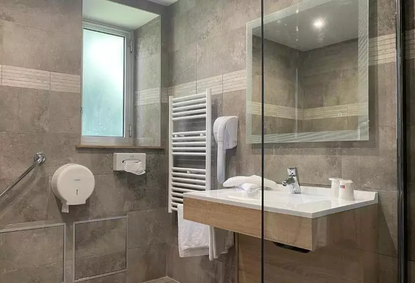 Quarto superior, Busby