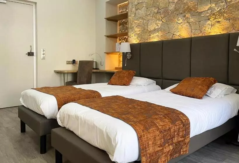 Quarto superior, Busby