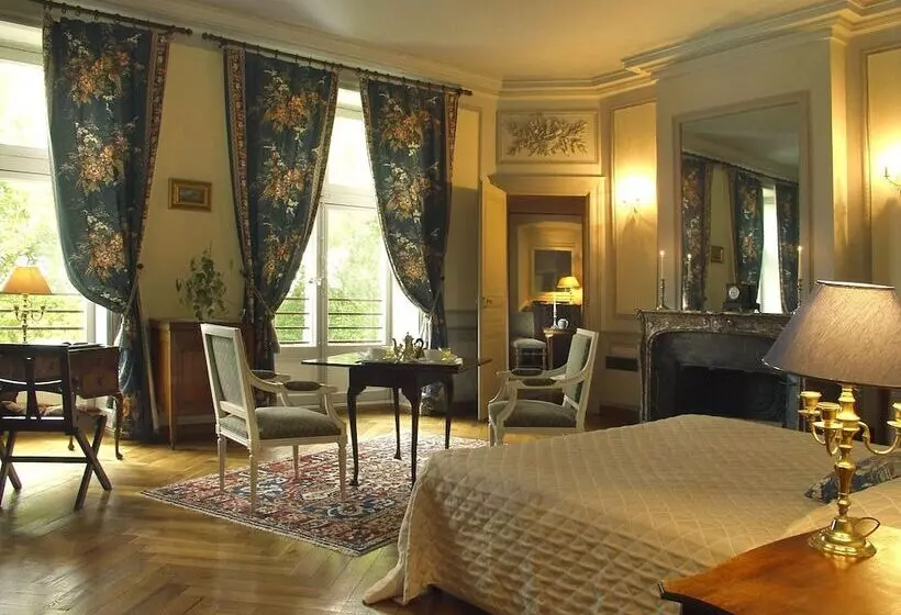 Perhesviitti, Chateau De Chissay, Hôtel De Charme Prés De Chenonceau Et Le Zoo De Beauval