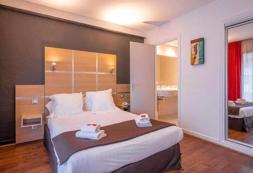 اتاق استاندارد, Hôtel Chris Tel