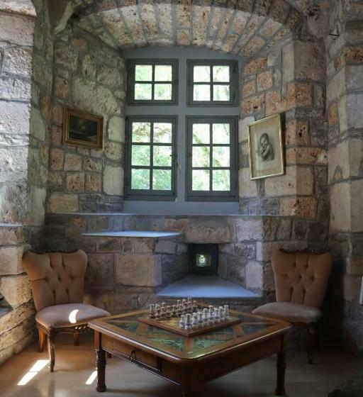Номер Superior, Chateau De La Caze