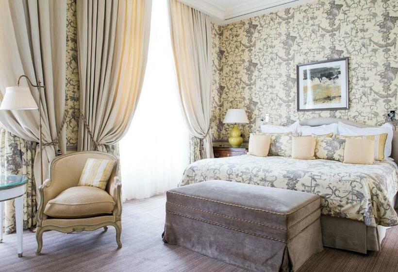 اتاق لوکس, Domaine Les Crayeres