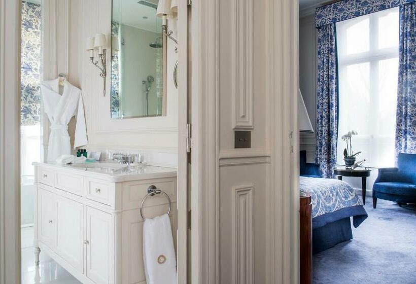 اتاق لوکس, Domaine Les Crayeres