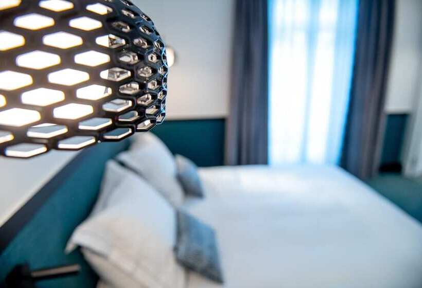 اتاق استاندارد, Continental