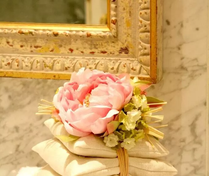 ジュニアスイート, Grand Hôtel Des Ambassadeurs
