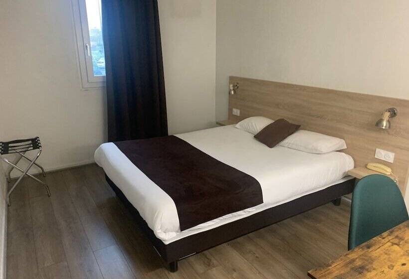 חדר סטנדרט, Contact Hôtel Des états Unis