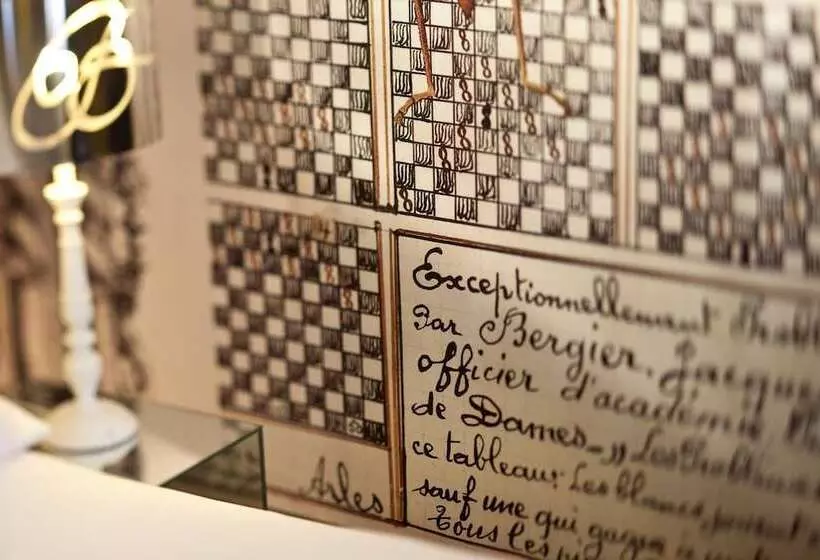スタンダードルーム, Le Bellechasse Saintgermain