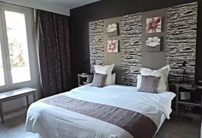 ファミリールーム, Logis Hôtel Restaurant Les Aubuns