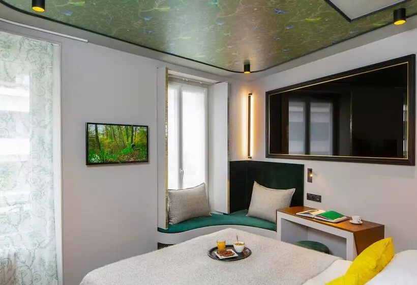 Prestige Kamer, Louison