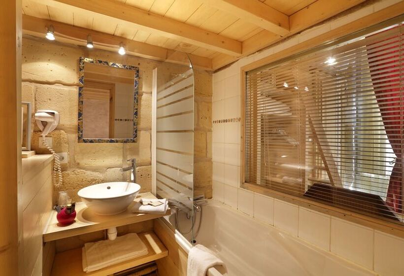 اتاق سوپریور, Hôtel La Tour Intendance