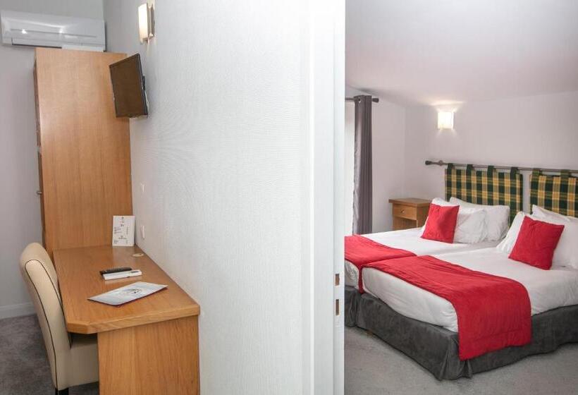 חדר משפחתי, Hôtel Bonnet