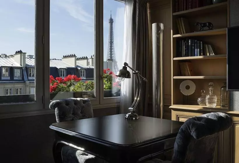 景色の見えるスイートルーム, Sofitel Paris Baltimore Tour Eiffel