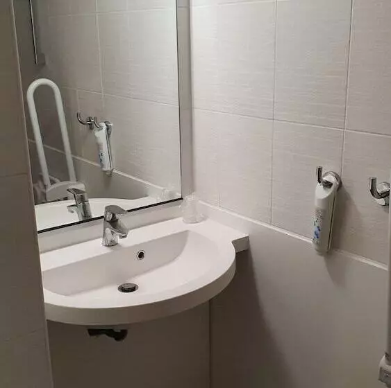 コンフォートルーム, Welcomotel Coignières