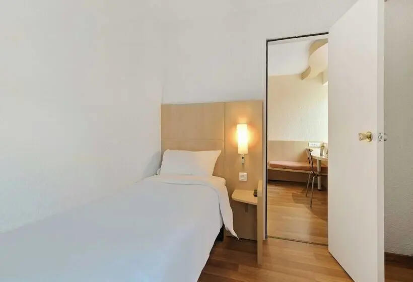 スタンダードトリプルルーム, B&b Hotel Le Mans Centre Cathédrale