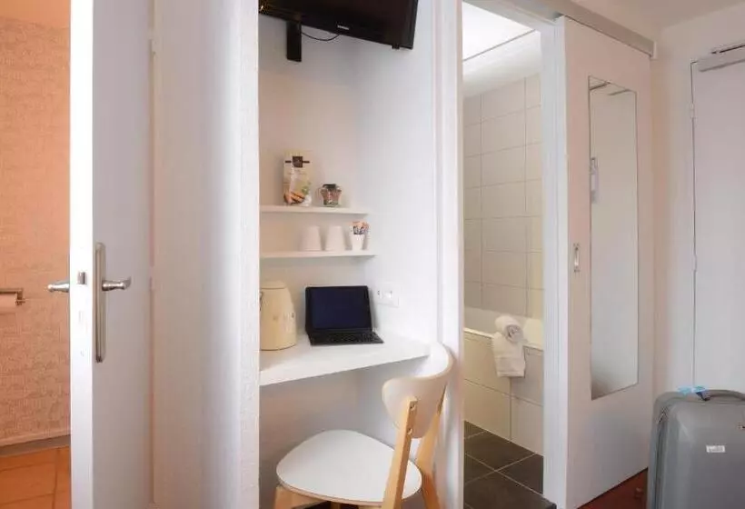 اتاق خانوادگی, Contact Hotel Arc En Ciel Colmar
