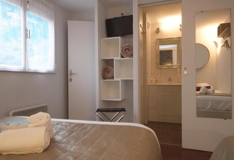 Номер Стандарт Трехместный, Contact Hotel Arc En Ciel Colmar