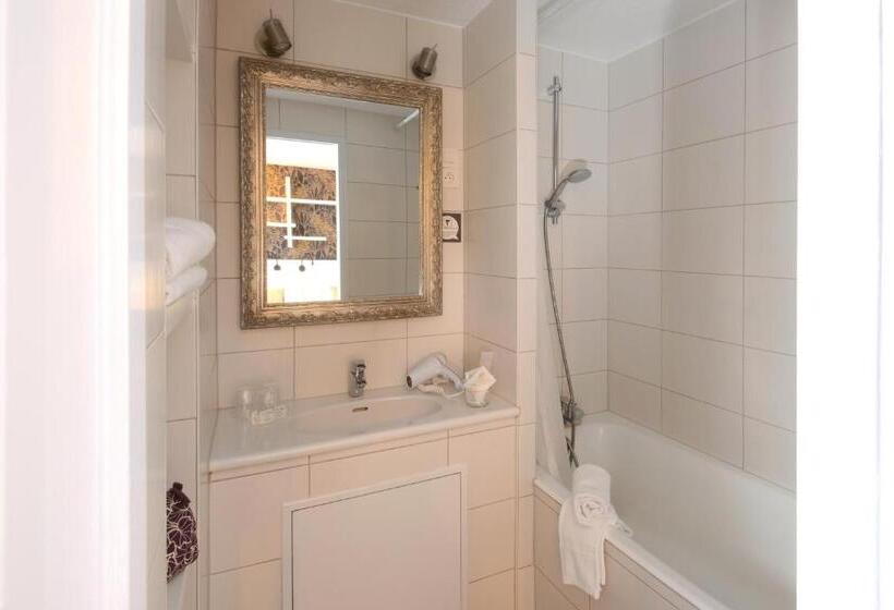 Номер Стандарт Трехместный, Contact Hotel Arc En Ciel Colmar