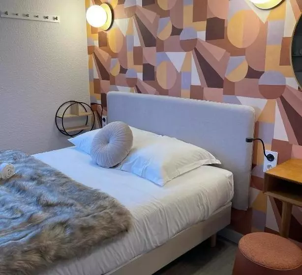 اتاق پرستیژ, Contact Hotel Arc En Ciel Colmar