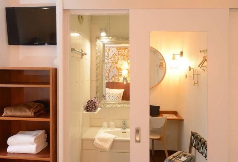 Номер Стандарт, Contact Hotel Arc En Ciel Colmar