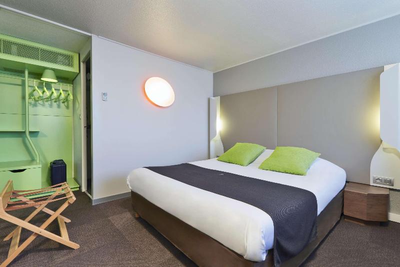 Номер Стандарт, Campanile St Etienne Centre   Villars La Terrasse