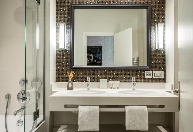 اتاق سوپریور, Hôtel Des Saints Pères Esprit De France