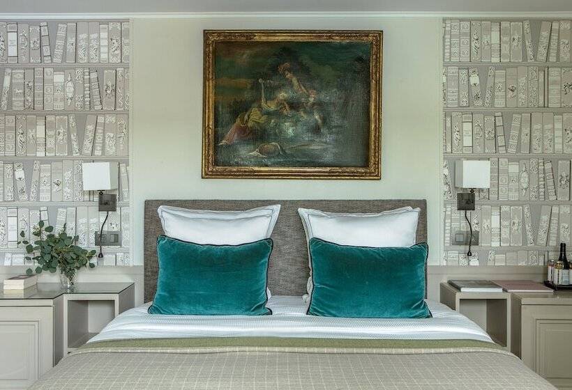 اتاق سوپریور, Hôtel Des Saints Pères Esprit De France